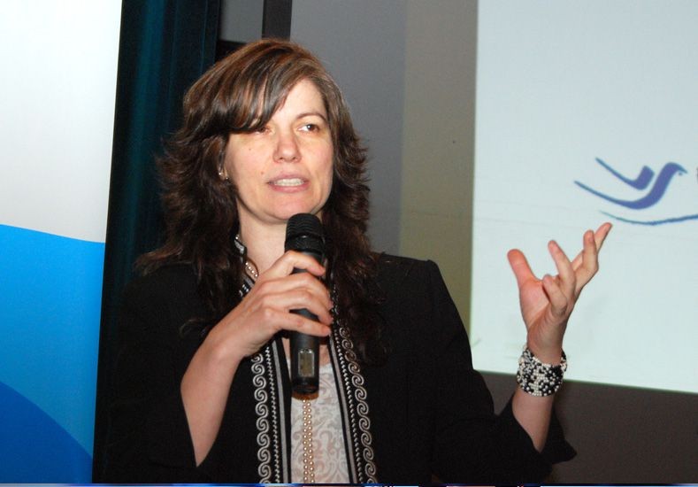 Irene Kit: “de cada 100, sólo 10 chicos llegan al final de la secundaria con aprendizajes satisfactorios”