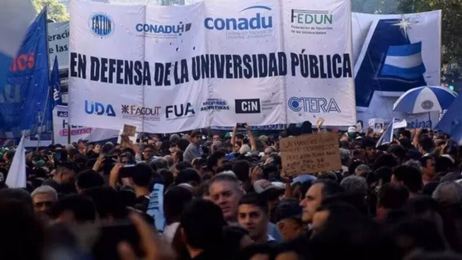 Paro universitario por 72 horas