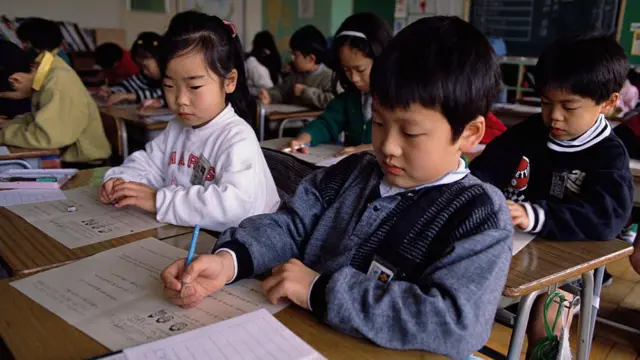 El secreto del modelo japonés: por qué en los primeros años escolares no importan los exámenes