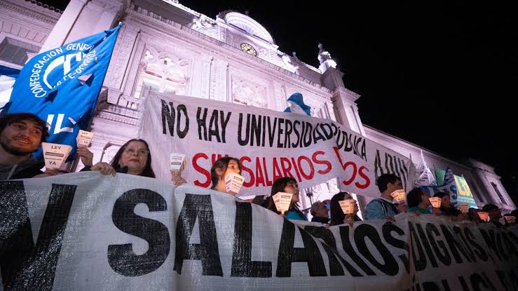 CIN vs. Gobierno