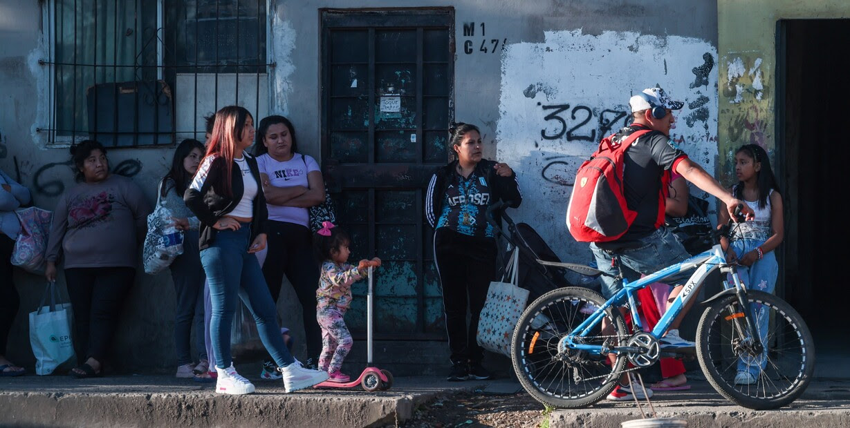 Radiografía de una generación marginada: el 49% de los jóvenes argentinos está en situación de vulnerabilidad