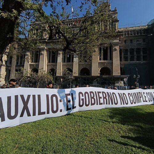Conflicto en la UBA: alumnos del Nacional Buenos Aires vuelven a tomar el colegio