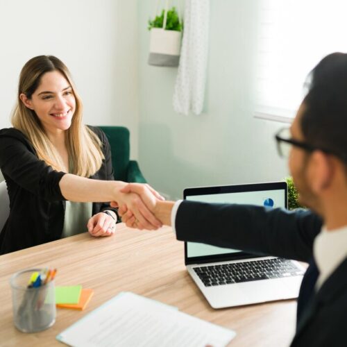 ¿Trabajas en la actividad que estudiaste?