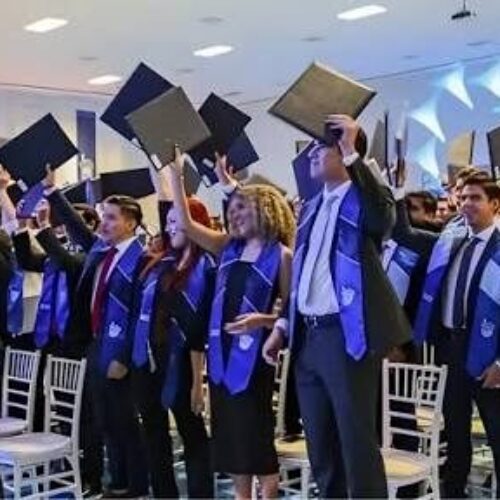 Salida laboral inmediata: cómo anotarse en la nueva carrera corta de la UBA Económicas