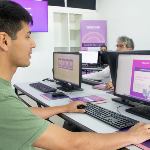 Talleres gratuitos para docentes sobre IA y convivencia digital: inscripciones abiertas